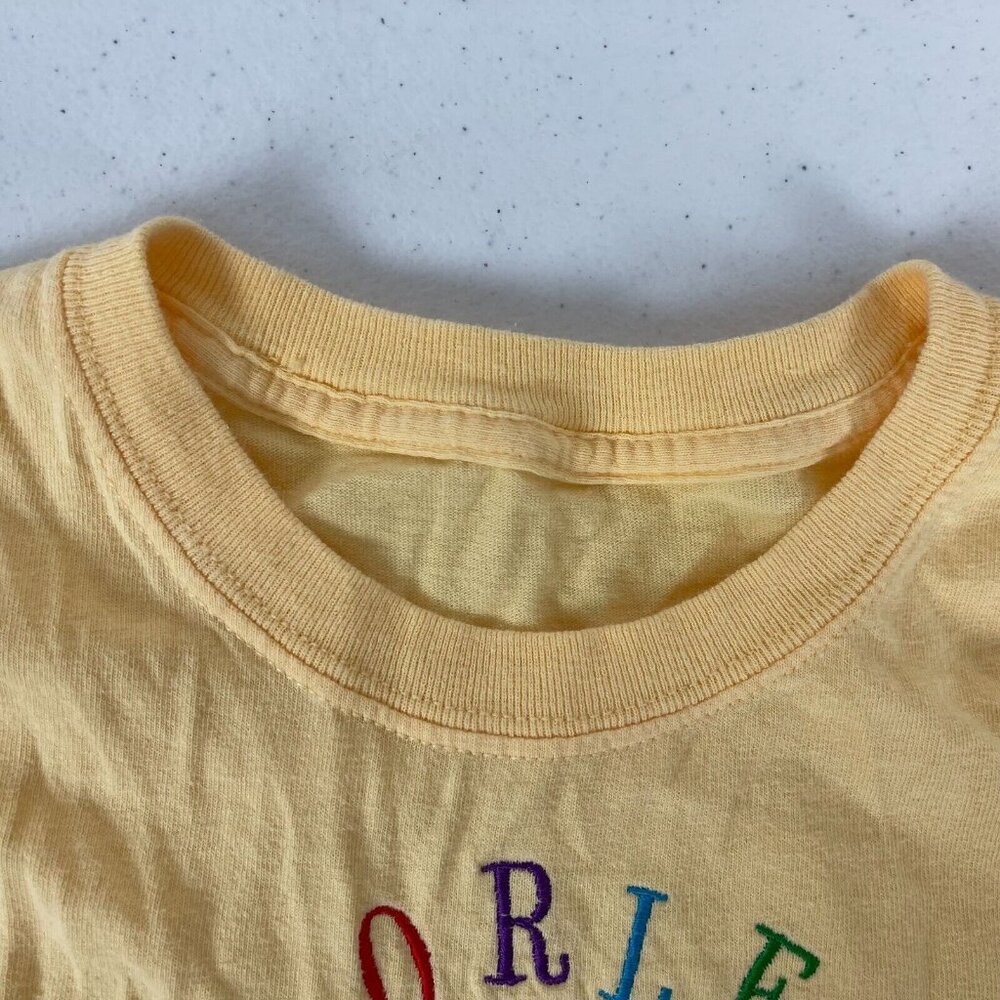 Vintage 90s New Orleans French Quarter T Shirt Mens Size M Yellow Mardi Gras - Picture 4 of 4